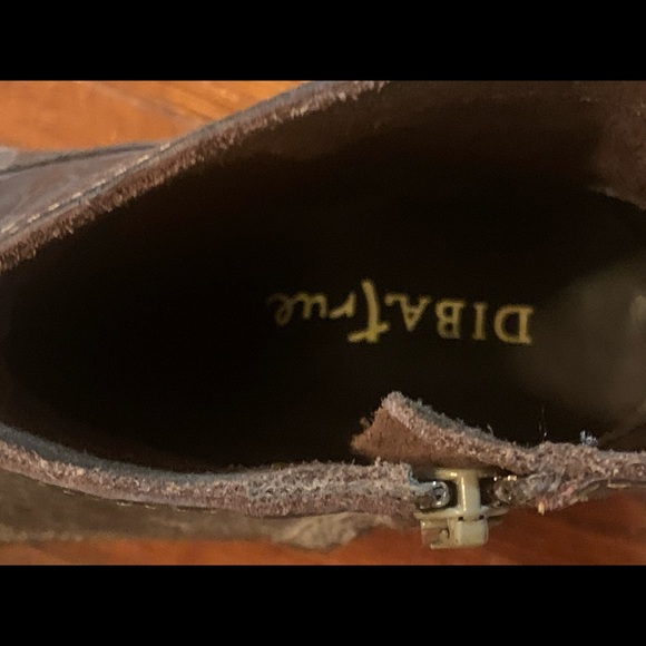 DibaTrue distressed ankle boots - Picture 9 of 11